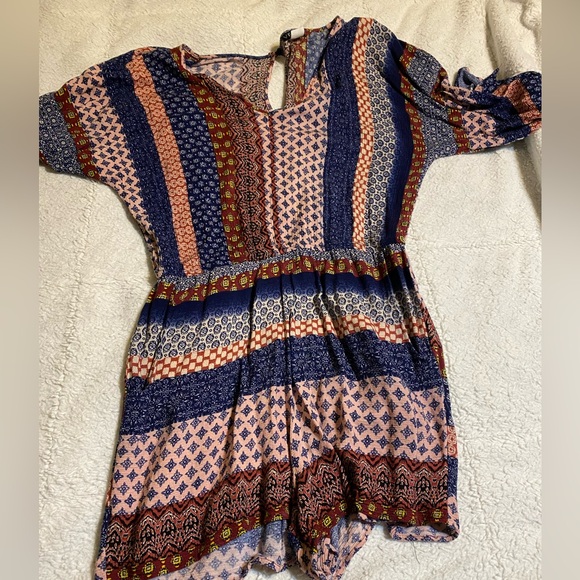 Venus mixed print romper - Picture 2 of 6